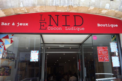 Le Nid : premier bar à jeux de société à Paris