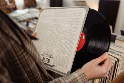 Disquaire Day 2026 : la liste complète des vinyles exclusifs et collectors