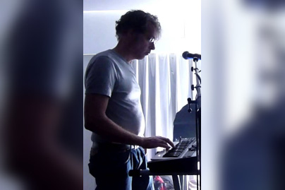 La Fête Triste au Batofar