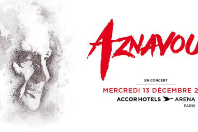 Charles Aznavour en concert à l'Arena Bercy de Paris en décembre 2017