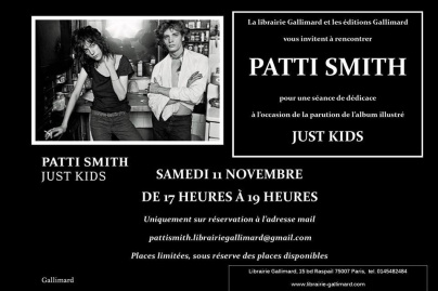 Patti Smith en dédicaces à la librairie Gallimard Paris 