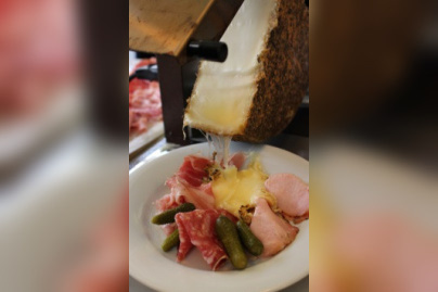 Le Buffet de la Gare lance sa raclette à volonté