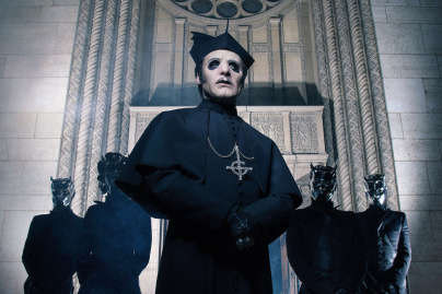 Ghost en rencontre et dédicace à la Fnac Bercy Village à Paris 