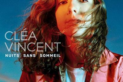 Cléa Vincent en showcase à la Fnac Forum des Halles 