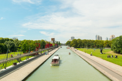 Les scènes flottantes de l’Été du Canal 2020 : concerts itinérants sur l'eau à La Villette