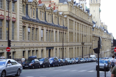 Coronavirus : "pas de fermeture généralisée" des universités annonce Frédérique Vidal 