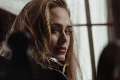 Adele dévoile le clip de "Easy on me", une nouvelle chanson à découvrir après six ans d'absence