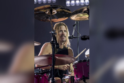 Mort de Taylor Hawkins, batteur des Foo Fighters, à l’âge de 50 ans