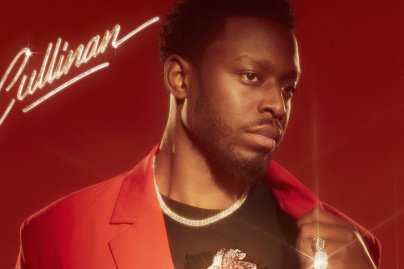 Dadju en showcase gratuit au Forum des Halles à Paris