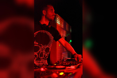 The Freakshow avec Matthias Meyer au Batofar 