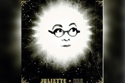 Juliette en rencontre dédicace à la Fnac des Halles 