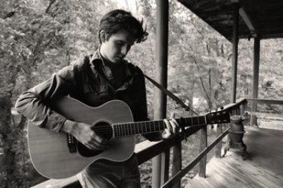 Concert Folk US  : This frontier needs heroes + Zachary cale