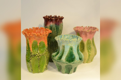 Fleurs de faïence, la belle expo céramique de la galerie Mougin