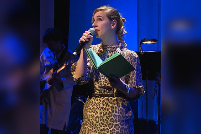 Barbara Carlotti en concert au 104