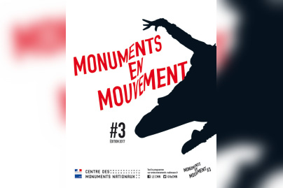 La figure du baiser, danse contemporaine dans le Palais Royal