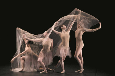 Danse : le LAAC en scène(s) au théâtre des Champs-Élysées