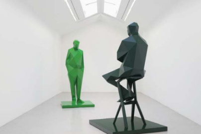 Xavier Veilhan installe une sculpture à deux pas du Centre Pompidou