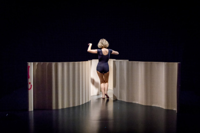 Quelque chose au théâtre de Belleville