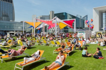 L'été Defacto à la Défense