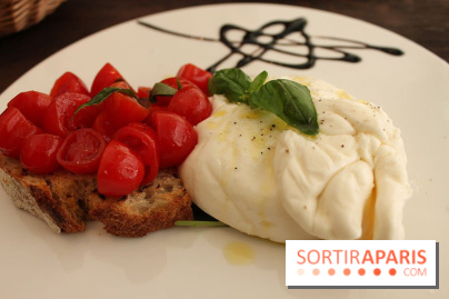 Cicciolina, l'Italie à Paris