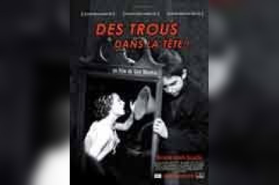 Des trous dans la tête