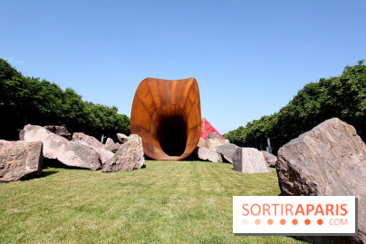 Dirty Corner d'Anish Kapoor au Château de Versailles