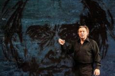 Caubère joue Benedetto - Urgent crier !