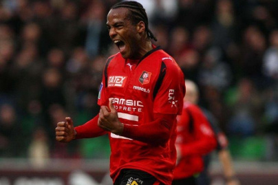 FOOT : LIGUE 1 - RENNES-PSG - 08.03.08

JOIE DE BRIAND