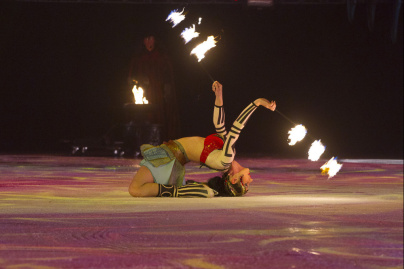 Melody Feu SPEED©Morris Mac Matzen, Holiday on Ice 2012