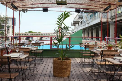 Le Playtime : la péniche terrasse piscine !
