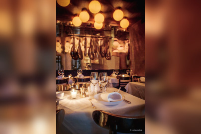 Anahi inaugure l'ouverture de la Jeune rue