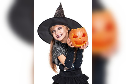 Croisière Halloween par les Bateaux Parisiens