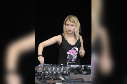 Take time with CLARA MOTO [dj set] @ La Villette Enchantée !