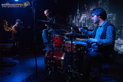 JAZSET TRIO - Présentation du CD Postcards dans le cadre du festival JAZZ SUR SEINE 2015