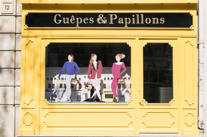 La nouvelle boutique Guêpes et Papillons à l'Arc de Triomphe