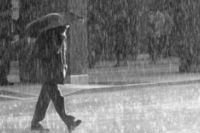 Quelle tenue pour se protéger de la pluie ? 