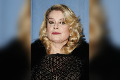 PARIS - DECEMBER 18:  French actress Catherine Deneuve attends the premiere of "Le Heros de la Famille" at the UGC Normandie on December 18, 2006 in Paris, France.  (Photo by Francois Durand/Getty Images) *** Local Caption *** Catherine Deneuve