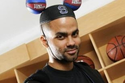 Tony Parkr et ses oreilles de Mickey