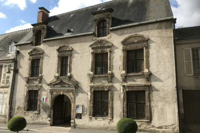 Bibliothèque Diane de Poitiers à Étampes