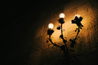 Le musée éclairages anciens, une pépite méconnue cachée au cœur d'une boutique-atelier à Paris