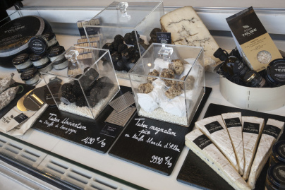 L’Artisan de la Truffe ouvre un pop-up store de Noël chez Fauchon 