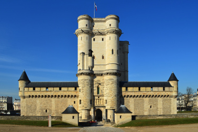 Insolite : un cinéma en plein air dans la cour du Château de Vincennes