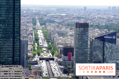 Réouverture du toit de la Grande Arche de La Défense