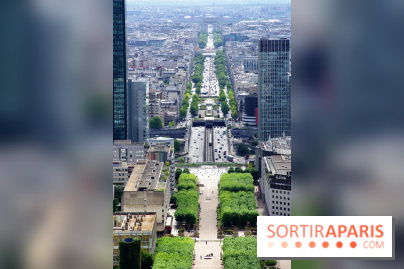 Réouverture du toit de la Grande Arche de La Défense