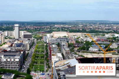 Réouverture du toit de la Grande Arche de La Défense