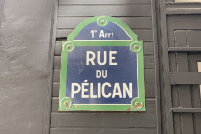 Pourquoi la rue du Poil-au-Con s’appelle aujourd’hui rue du Pélican à Paris ?