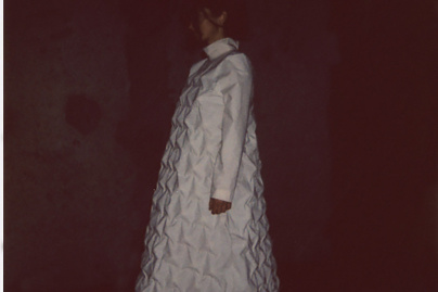 Nuit Blanche 2023 : parade de Nefeli Papadimouli au Centre d'art contemporain d'Ivry (94)