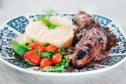 Botza : le nouveau spot gourmand qui sent bon la pizza à deux pas des Buttes Chaumont