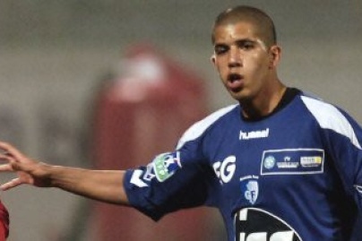Paris sur le Grenoblois Sofiane Feghouli ?