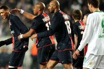 Wolfsburg : Notes > Et Hoarau surgit !